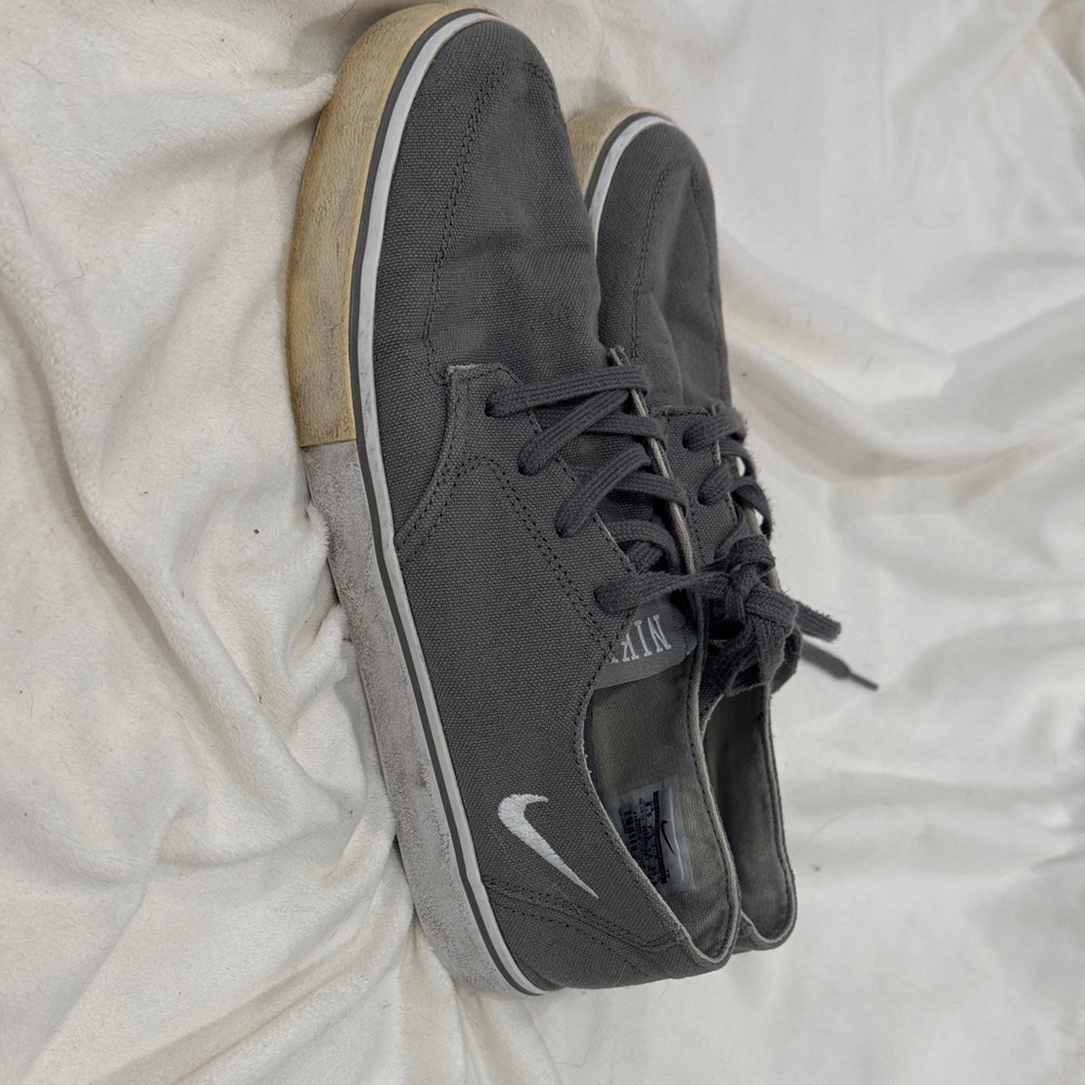 Nike Dark Gray Canvas Men's Sneakers
